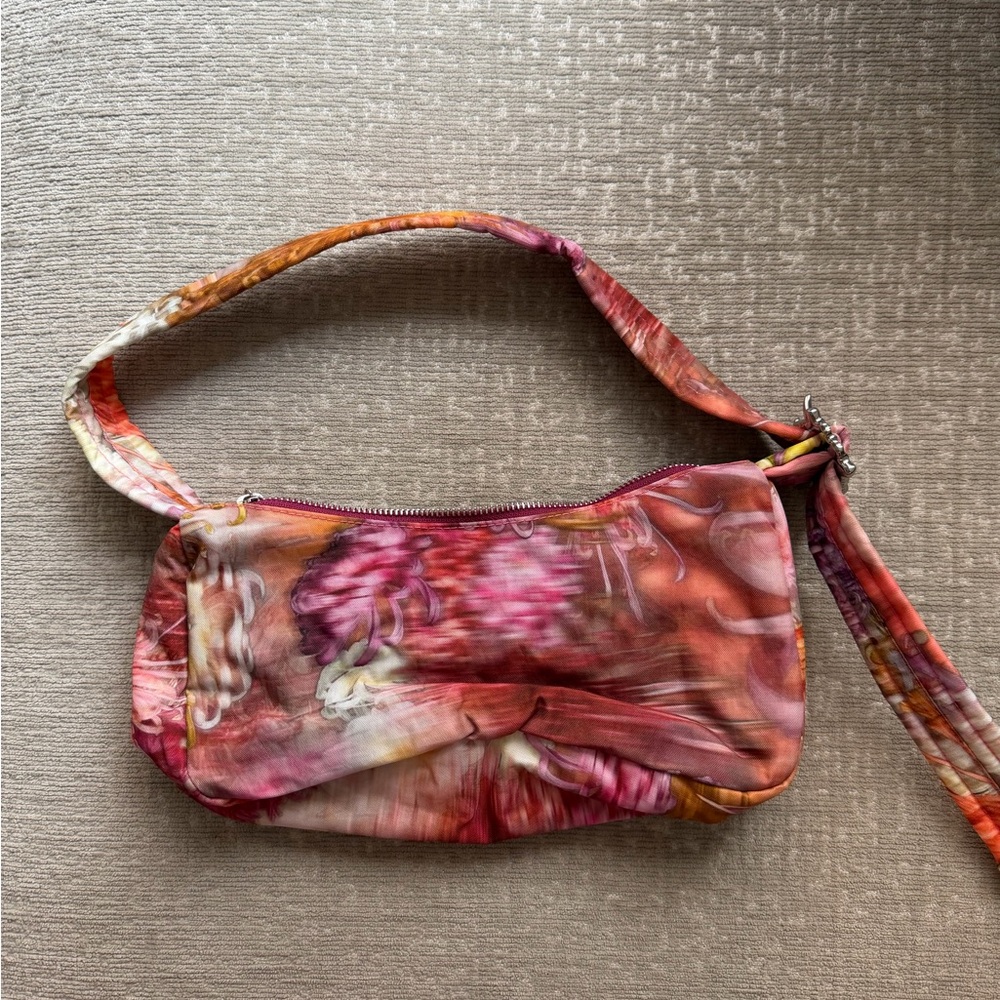 BAGGU x Collina Strada Cargo Shoulder Bag - Picture 3 of 5